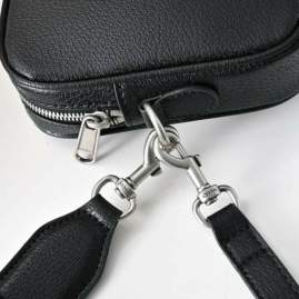 Picture of Gucci Mens Bags _SKUfw219248531fw